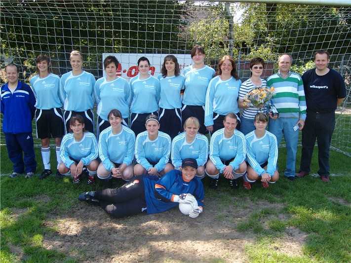 100b2359.jpg