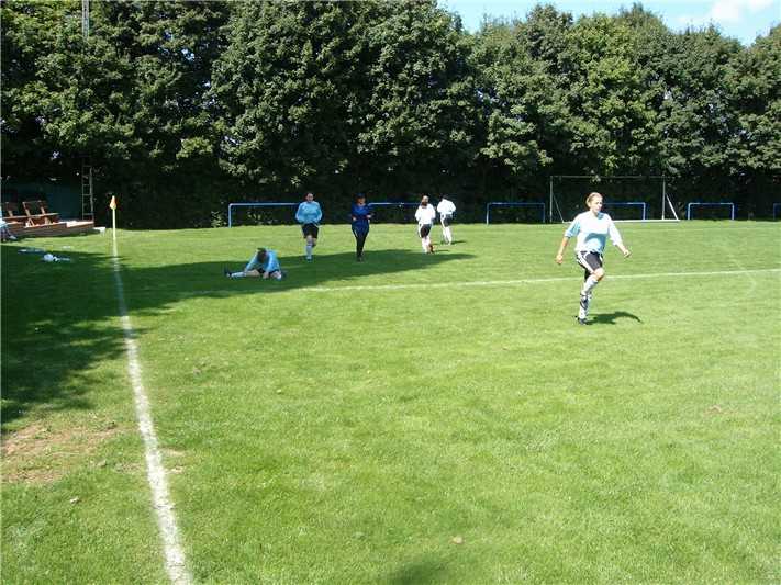 100b2368.jpg