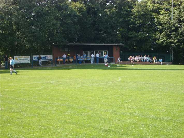 100b2384.jpg