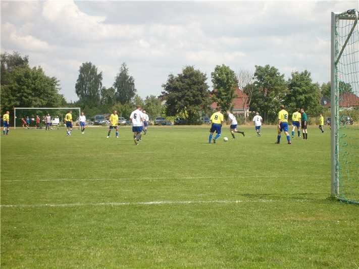 100b2208.jpg